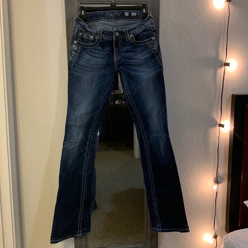 Miss Me | size 29 | signature boot | inseam 35